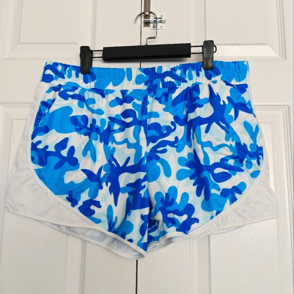 Blue Camouflage Women's Shorts,Size XL